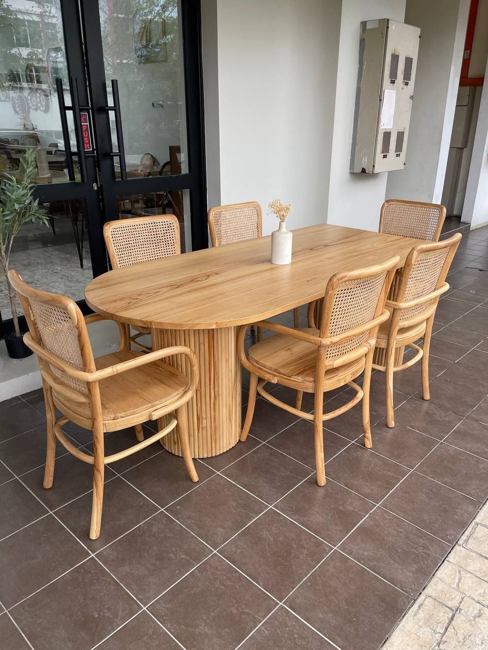 Solid Teakwood Oval Dining Table Set with Rattan Chairs | 6 Seater Scandinavian Japandi Dining Furniture | Bleaching Finish (90x200cm)